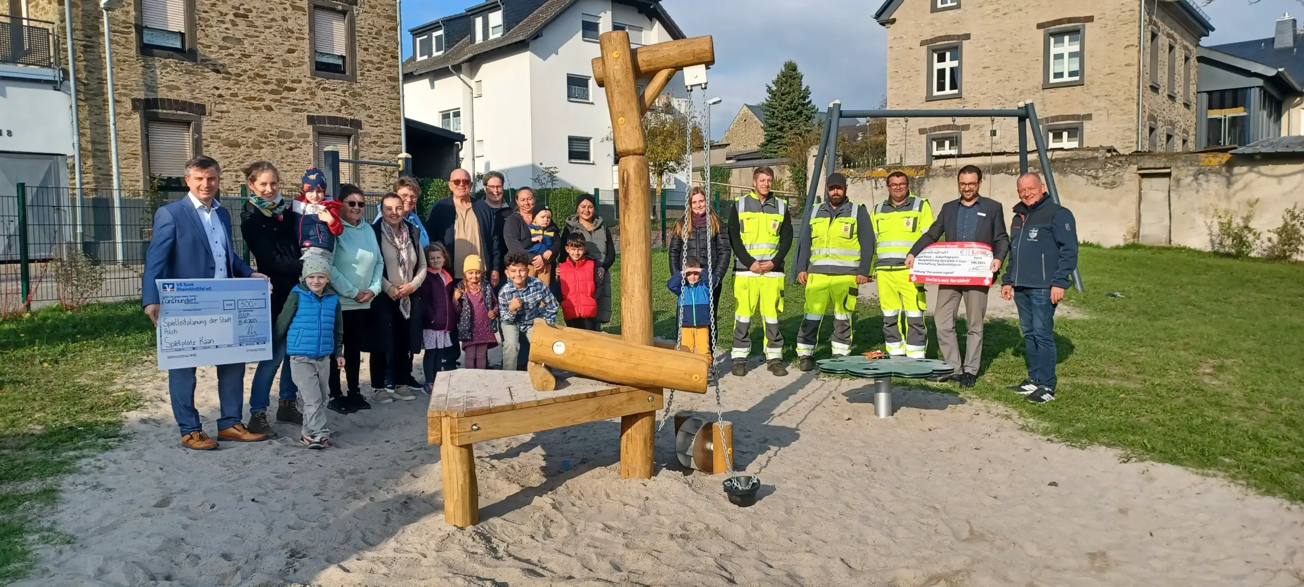 Neuer Schwung für den Spielplatz in Kaan